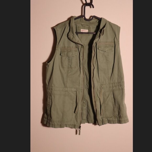 Merona green rugged style casual vest, size large, functional pockets, adjustabl - Picture 3 of 11